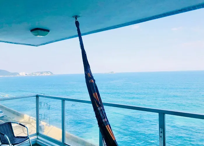 Apartamento Frente Ao Mar